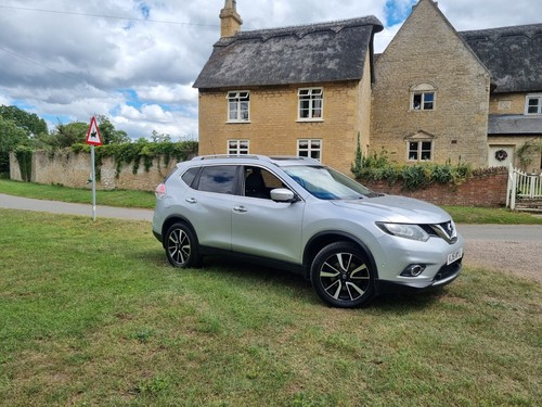 Nissan trial seater - x,
